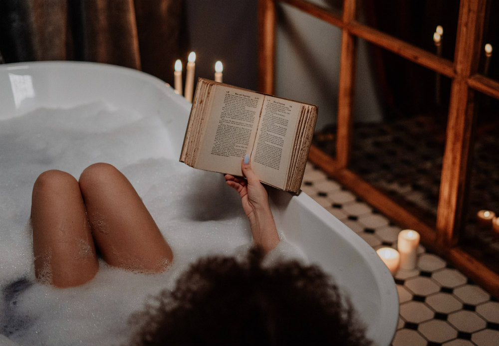 A Quick History of Bath Soaking | How to Enjoy Soaking at Home with CBD